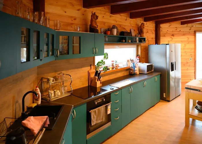 Exit Chalet Kolonica